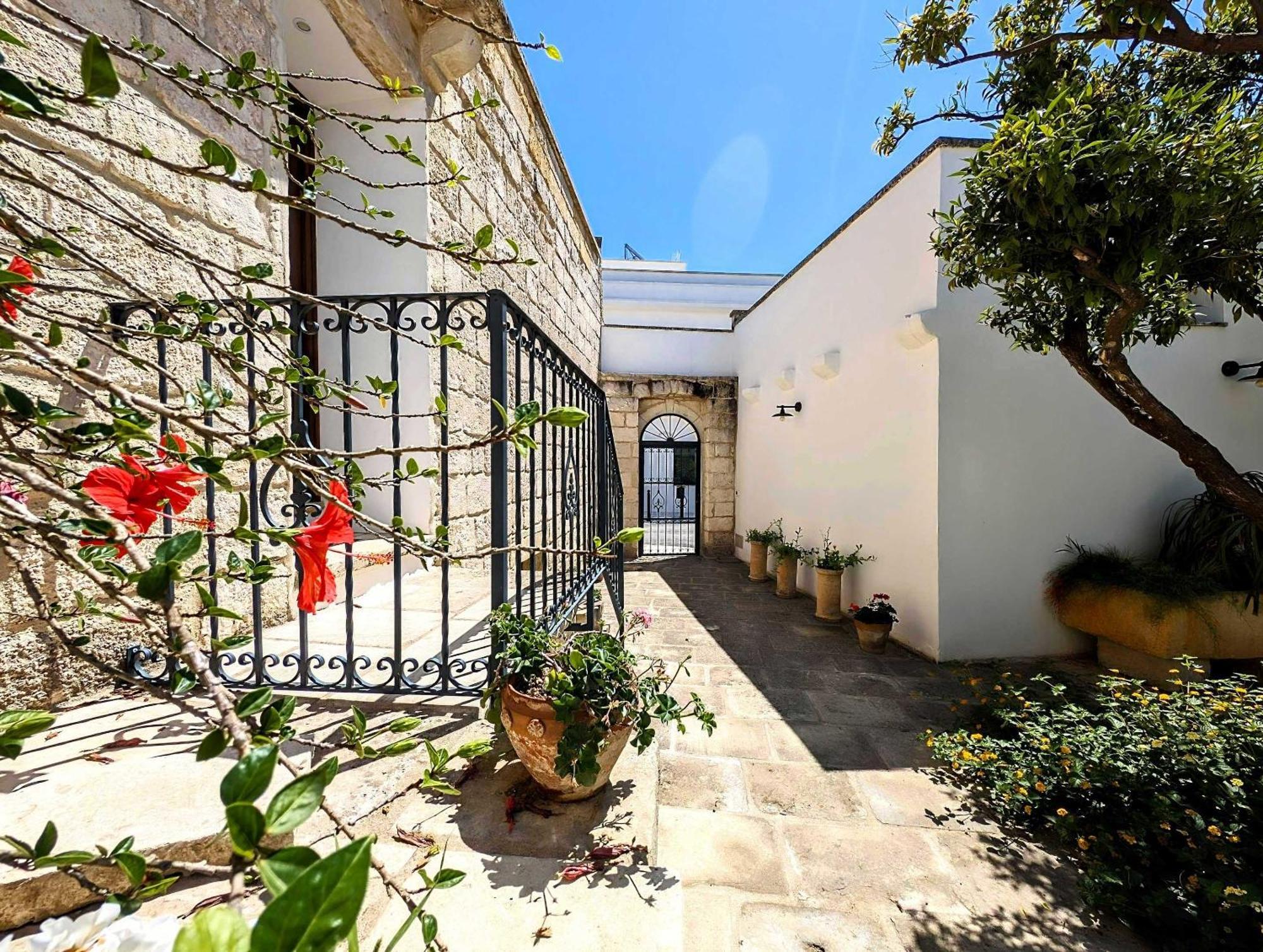 Oikia Vacanze Giuggianello Le Bey Exteriér fotografie