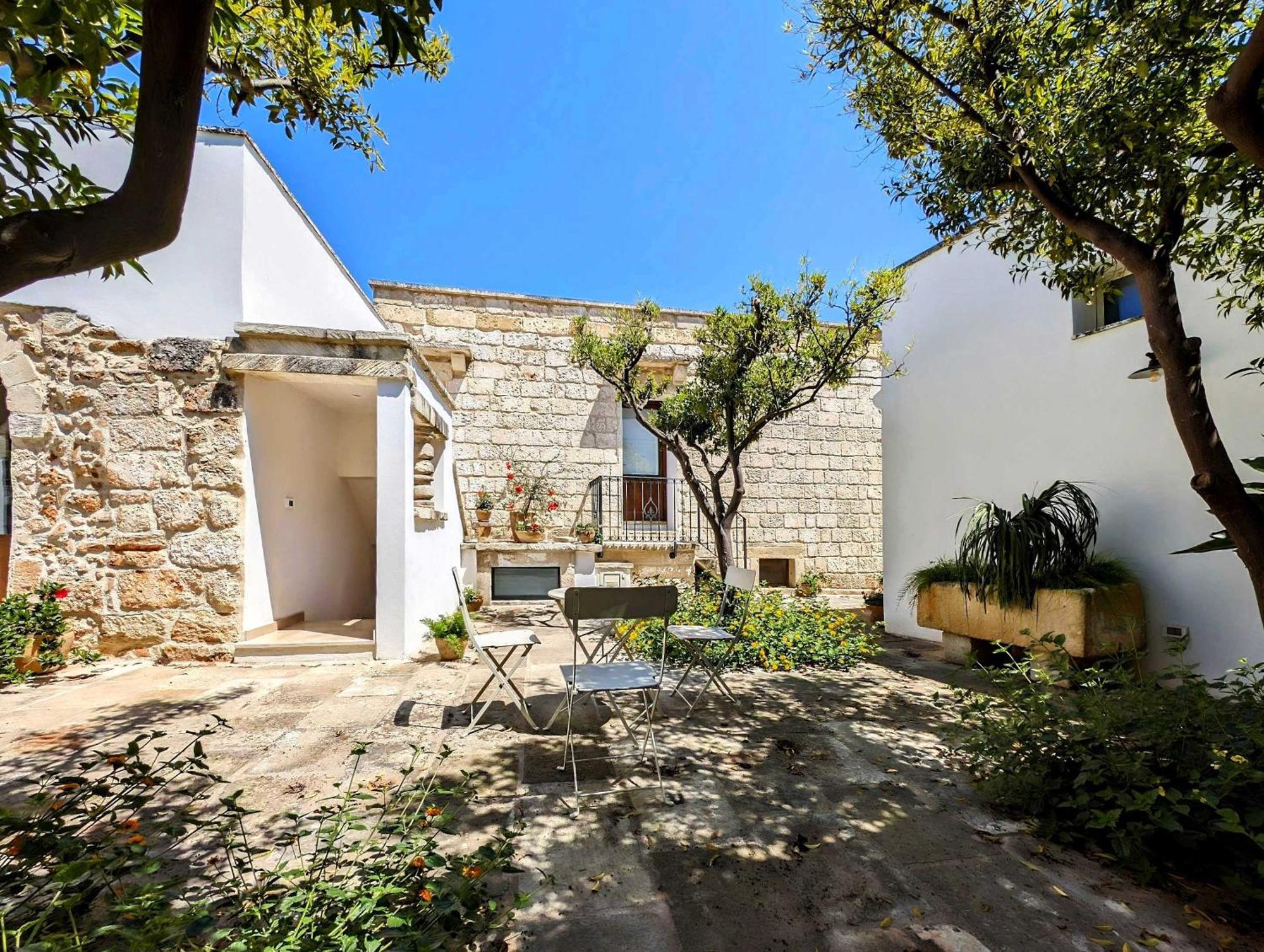Oikia Vacanze Giuggianello Le Bey Exteriér fotografie
